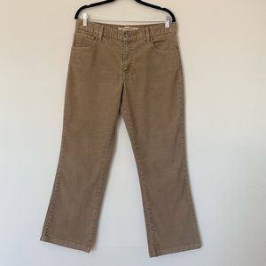 Levi’s Vintage Relaxed Boot Cut Corduroy Pants in Khaki size 12